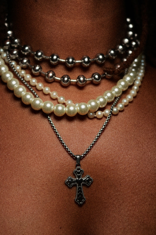 Criss Cross Necklace